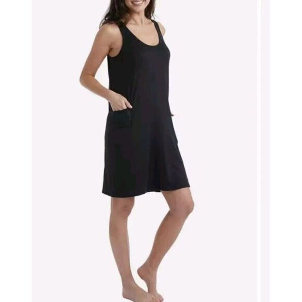 EDDIE BAUER Dress Medium Black Racerback Bra Pockets Activewear Stretch Gorpcore